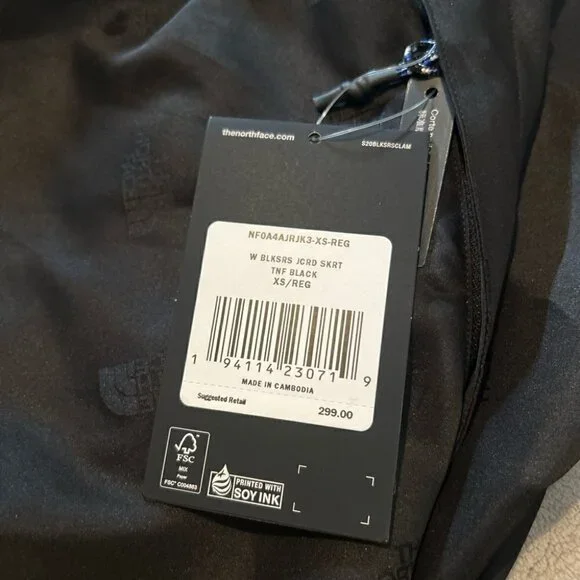 The North Face Nwt Black Series Tnf Logo Jacquard Skirt Sz Xs. - Picture 5 of 8